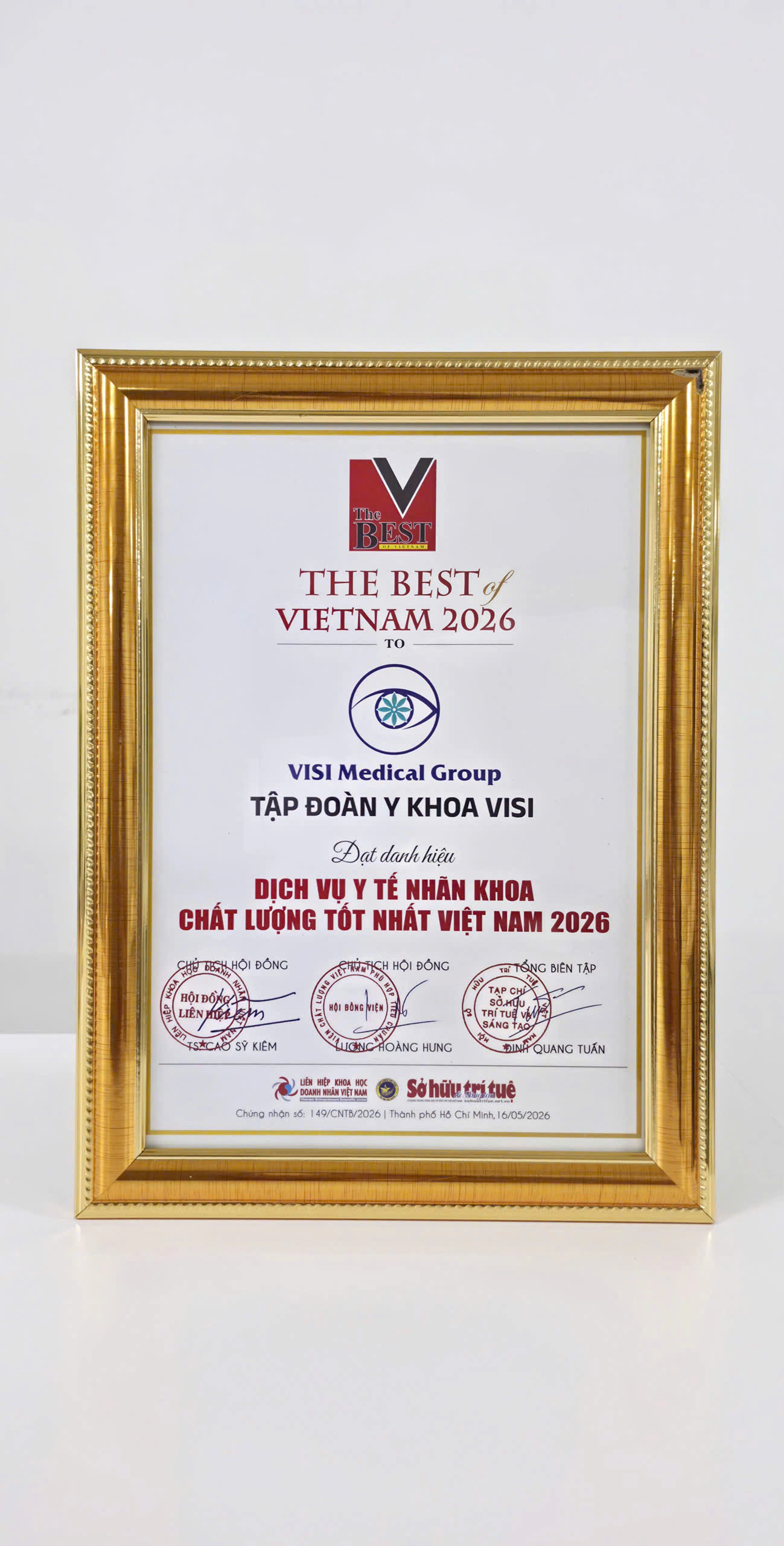 Hệ thống Bệnh viện Mắt VISI chính thức được vinh danh tại lễ trao giải The Best of Vietnam với hạng mục “Dịch vụ y tế nhãn khoa chất lượng tốt nhất Việt Nam 2026”